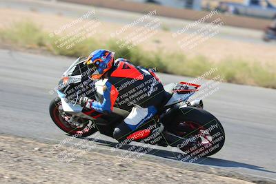 media/Oct-16-2022-TrackXperience (Sun) [[236a00b5b6]]/Group 3/session 2 turn 11/